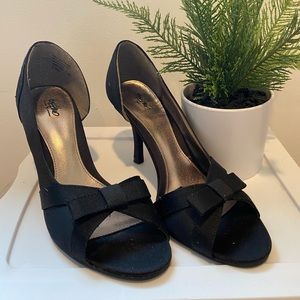 Black Bow tie Babies!!!!